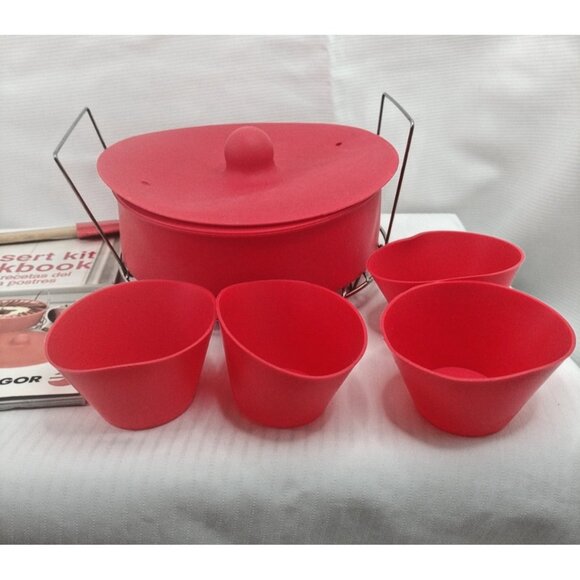 9 PC. Dessert Kit Silicone With Book M - Picture 5 of 10